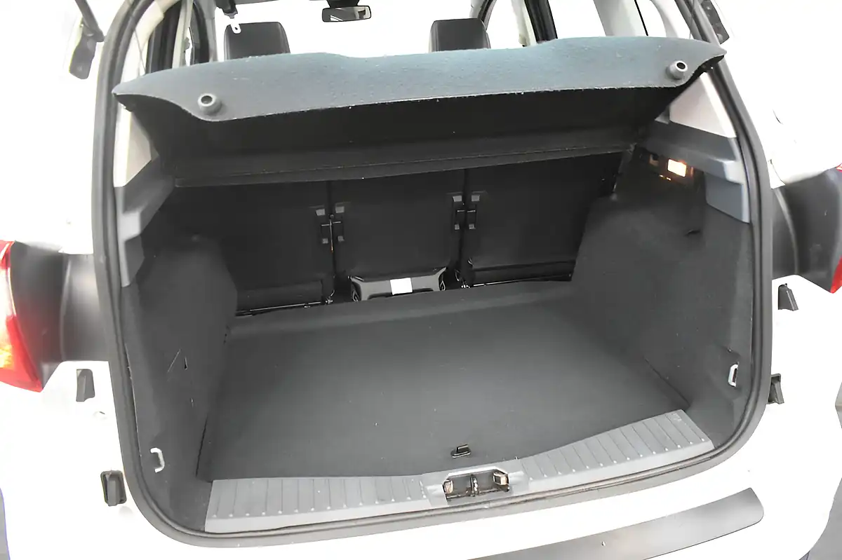 Used 2014 Ford C-Max Titanium X White - Interior and Exterior details 19