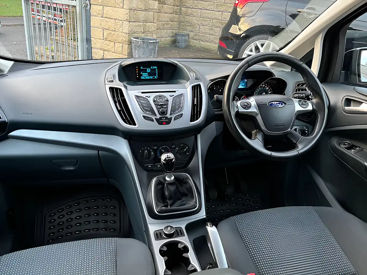 Used 2014 Ford C-Max Zetec Black - Interior and Exterior details 11