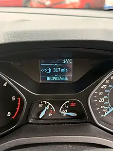 Used 2014 Ford C-Max Zetec Blue - Interior and Exterior details 10