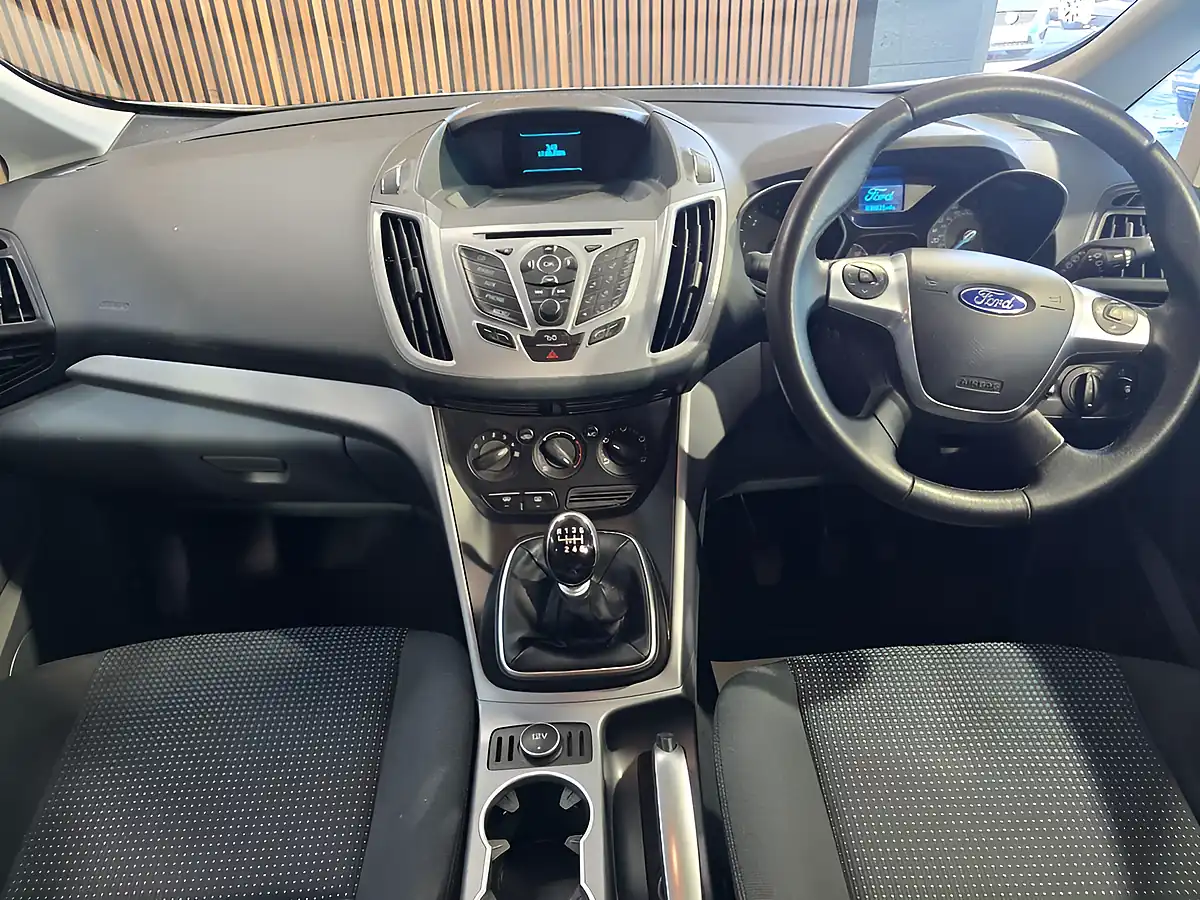 Used 2014 Ford C-Max Zetec White - Interior and Exterior details 10