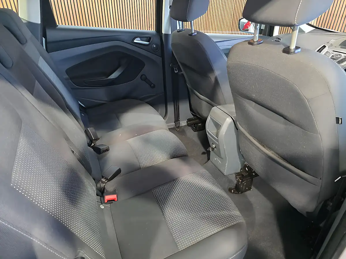 Used 2014 Ford C-Max Zetec White - Interior and Exterior details 15