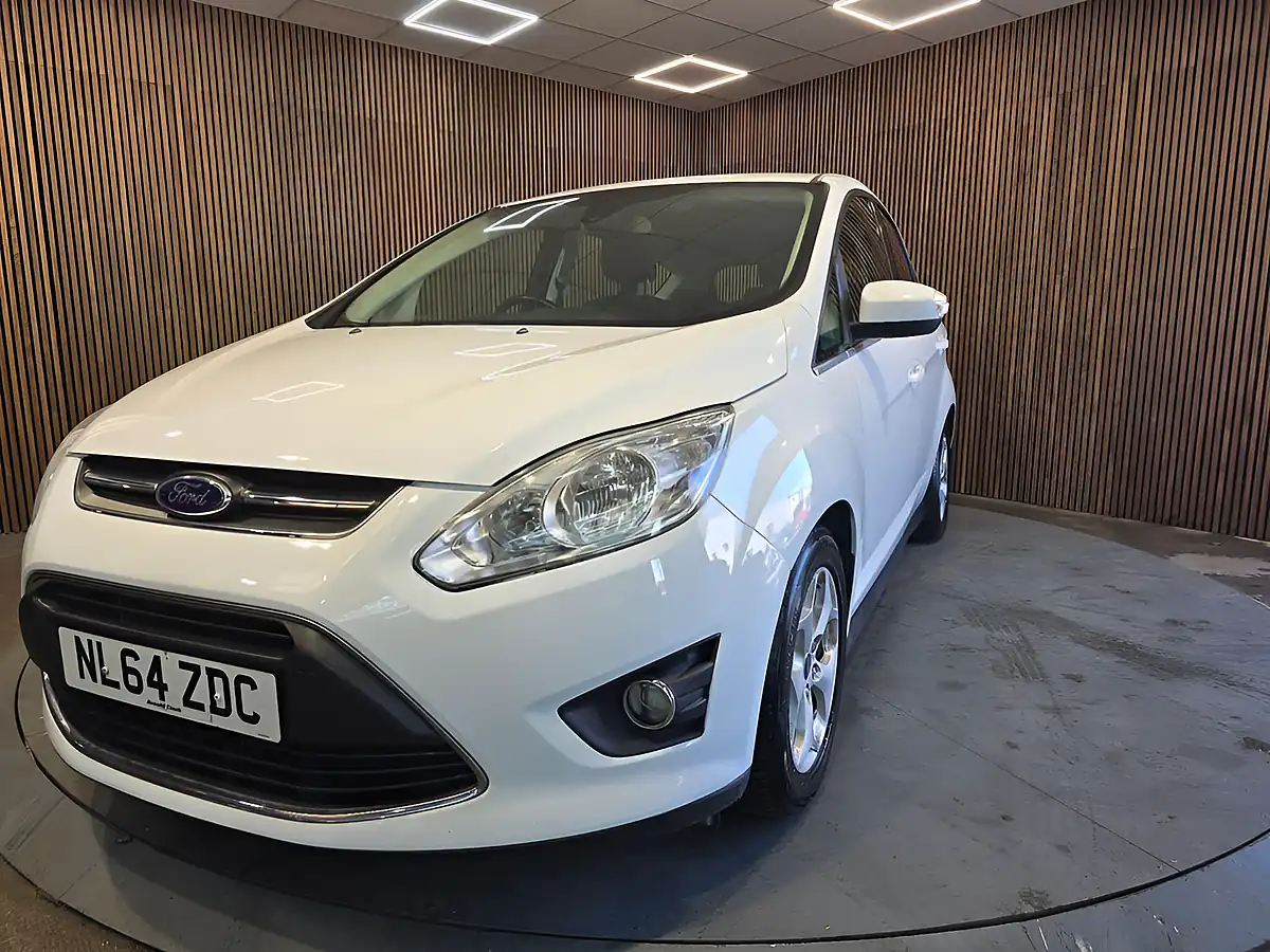 Used 2014 Ford C-Max Zetec White - Interior and Exterior details 7