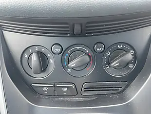 Used 2014 Ford C-Max Zetec White - Interior and Exterior details 17