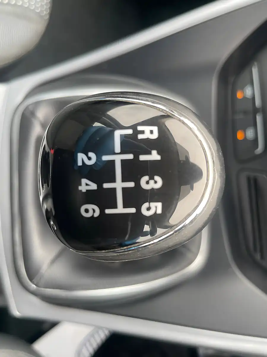 Used 2014 Ford C-Max Zetec White - Interior and Exterior details 20