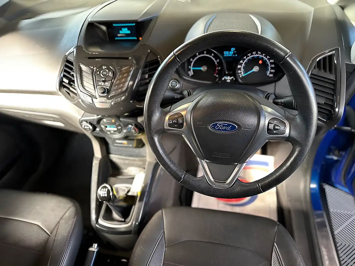 Used 2014 Ford Ecosport Titanium Blue - Interior and Exterior details 16