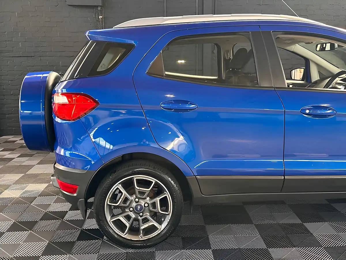 Used 2014 Ford Ecosport Titanium Blue - Interior and Exterior details 8