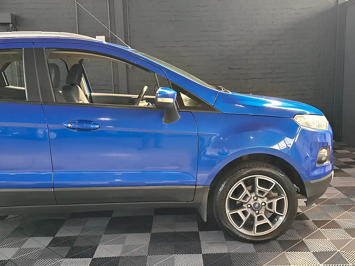 Used 2014 Ford Ecosport Titanium Blue - Interior and Exterior details 9