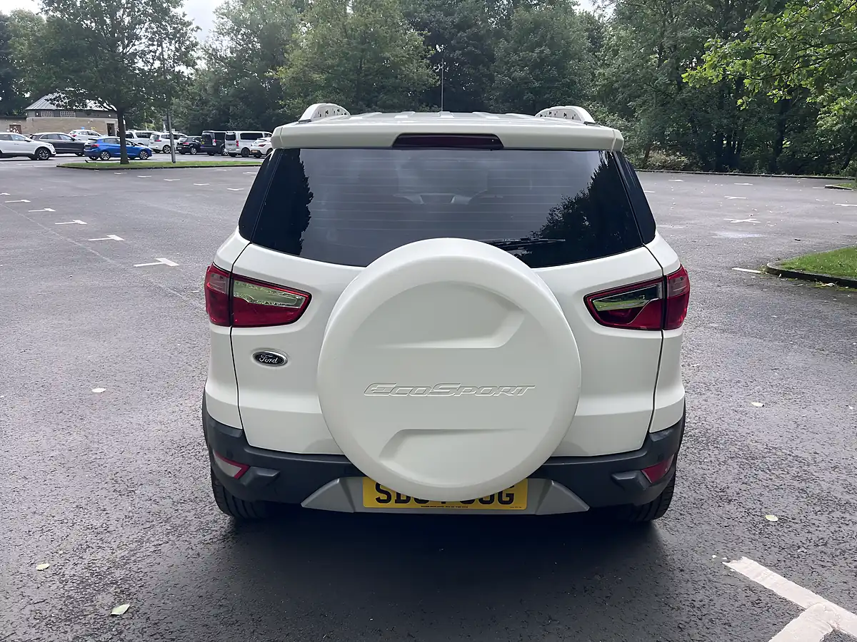 Used 2014 Ford Ecosport Titanium White - Interior and Exterior details 5