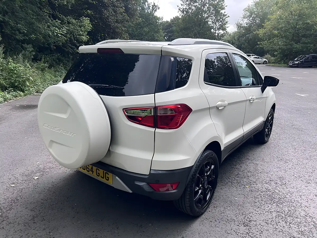 Used 2014 Ford Ecosport Titanium White - Interior and Exterior details 6