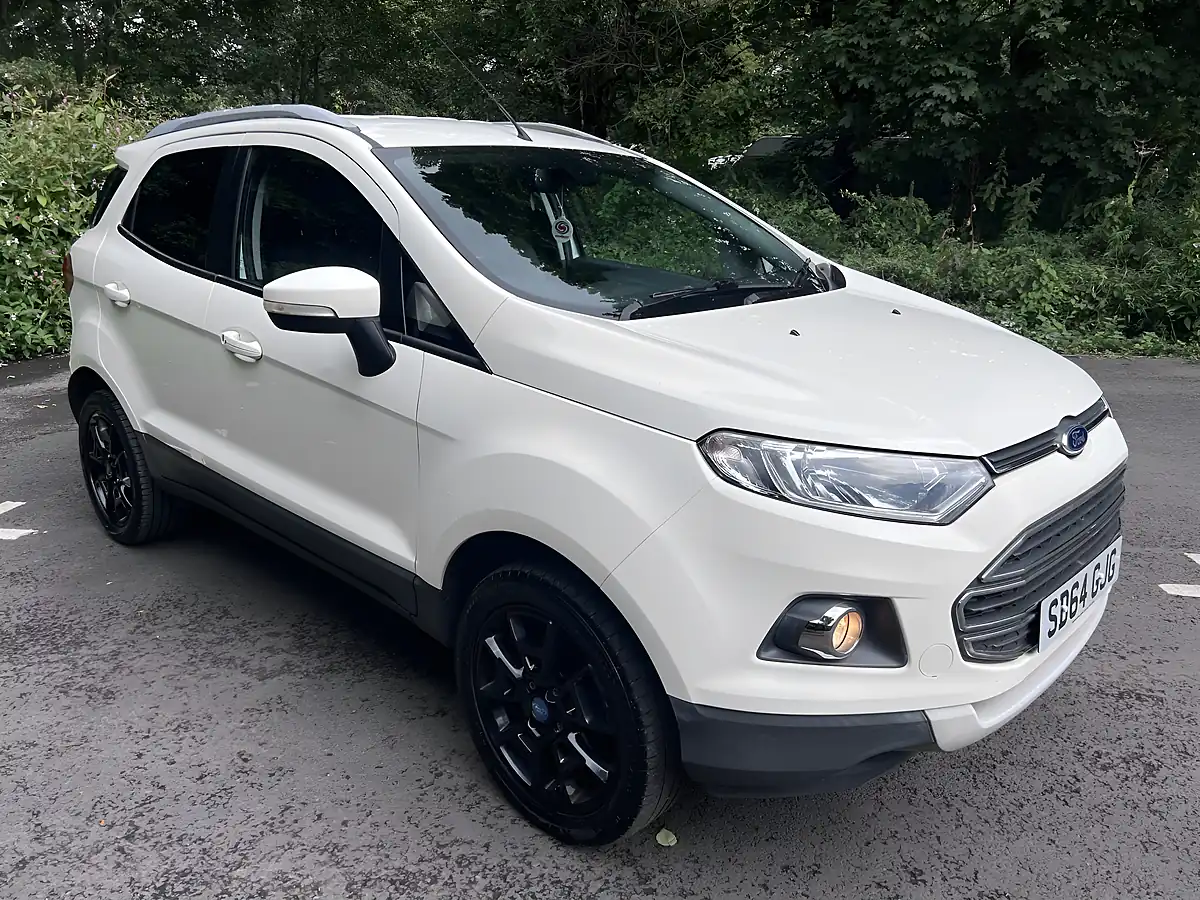 Used 2014 Ford Ecosport Titanium White - Interior and Exterior details 8