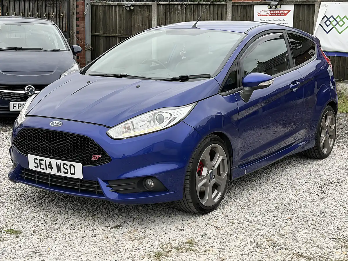 Used 2014 Ford Fiesta ST-2 Blue - Interior and Exterior details 3
