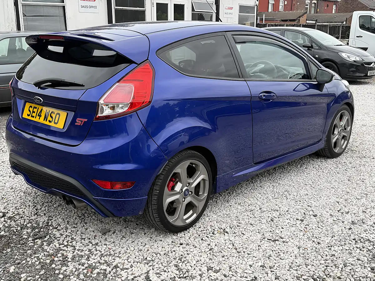 Used 2014 Ford Fiesta ST-2 Blue - Interior and Exterior details 7