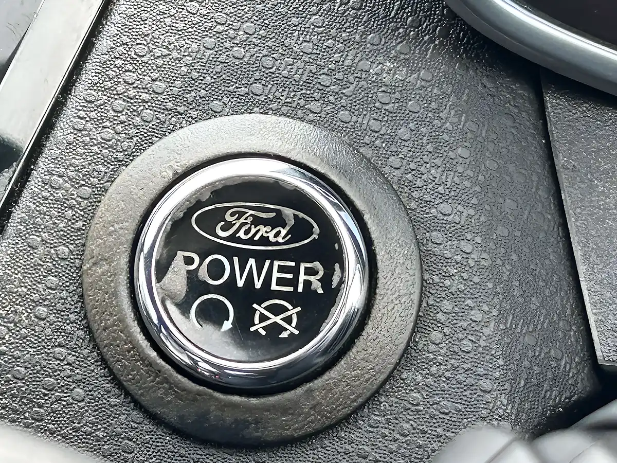 Used 2014 Ford Fiesta ST-2 Blue - Interior and Exterior details 15