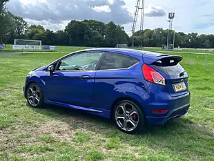 Used 2014 Ford Fiesta ST-2 Blue - Interior and Exterior details 7