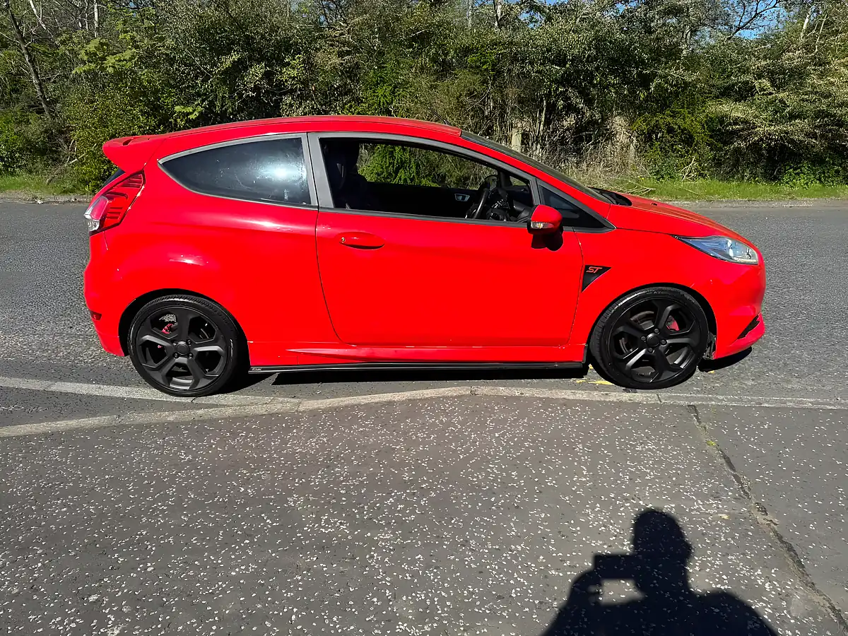 Used 2014 Ford Fiesta ST-2 Red - Interior and Exterior details 4