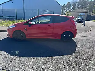 Used 2014 Ford Fiesta ST-2 Red - Interior and Exterior details 5