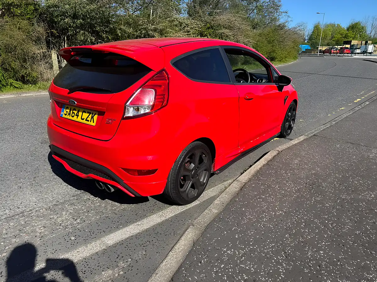 Used 2014 Ford Fiesta ST-2 Red - Interior and Exterior details 6