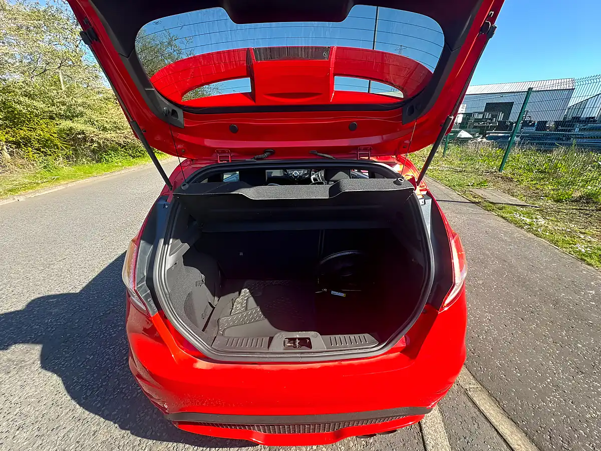 Used 2014 Ford Fiesta ST-2 Red - Interior and Exterior details 8