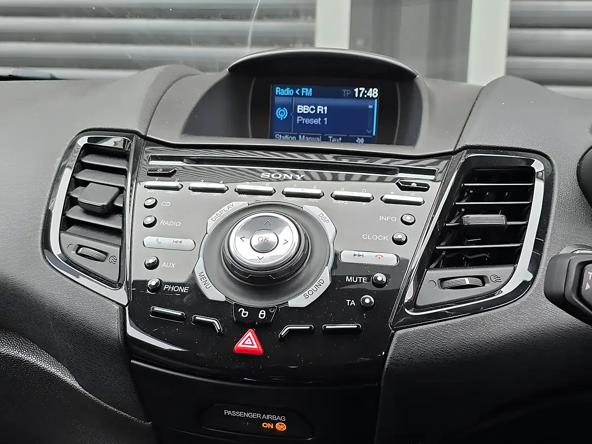 Used 2014 Ford Fiesta ST-2 White - Interior and Exterior details 10