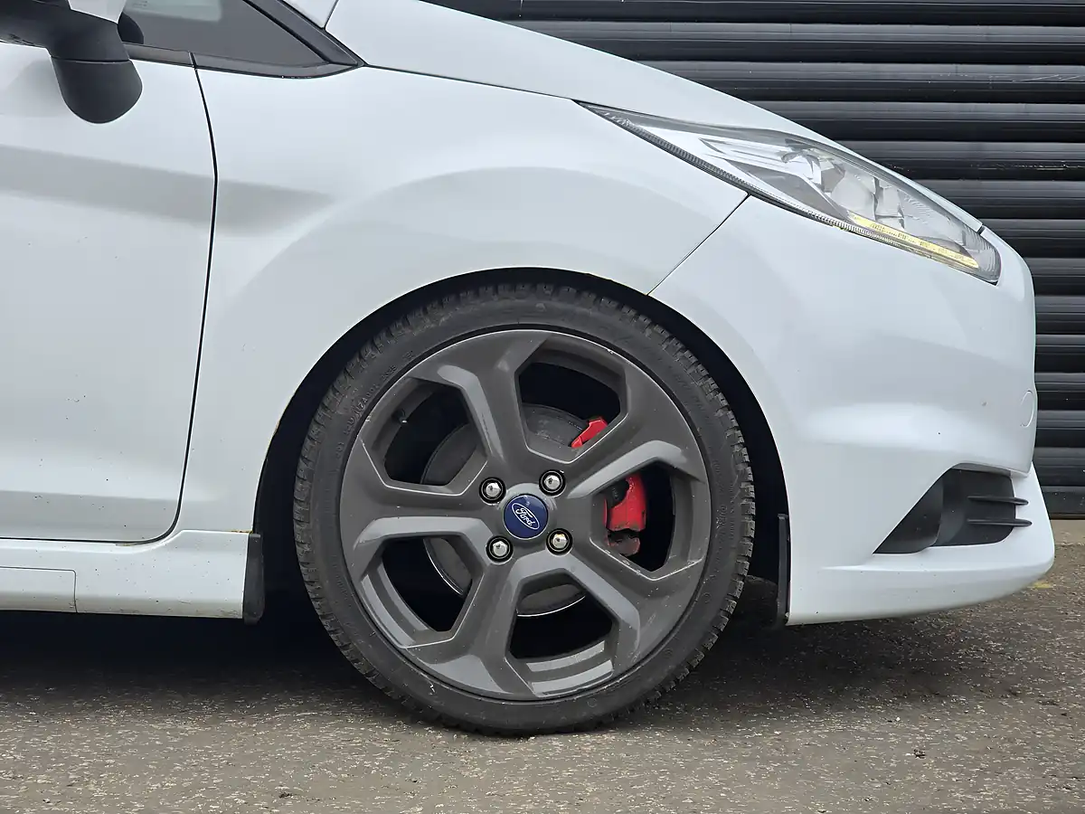 Used 2014 Ford Fiesta ST-2 White - Interior and Exterior details 6