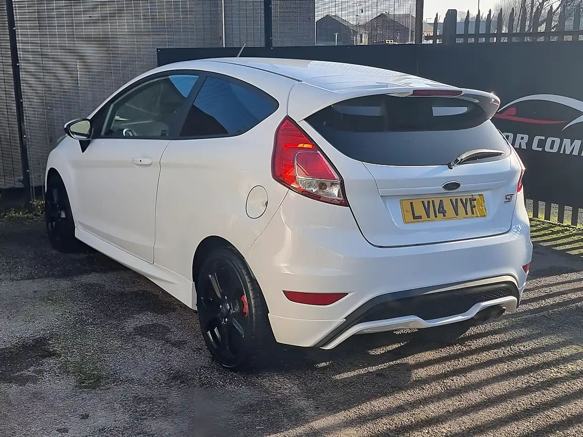 Used 2014 Ford Fiesta ST-2 White - Interior and Exterior details 6