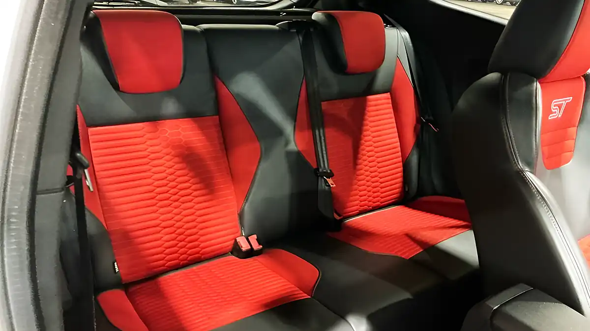 Used 2014 Ford Fiesta ST-2 White - Interior and Exterior details 10