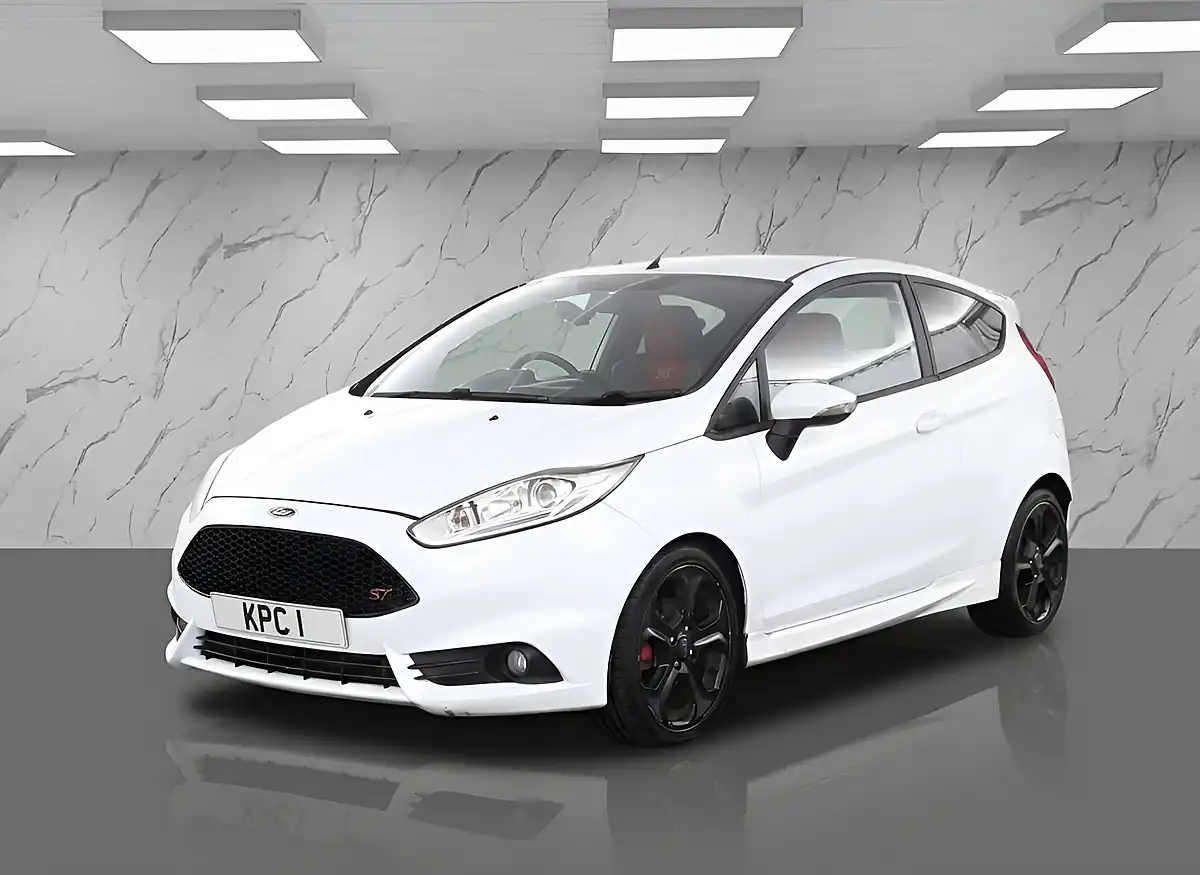 Used 2014 Ford Fiesta ST-2 White - Interior and Exterior details 2