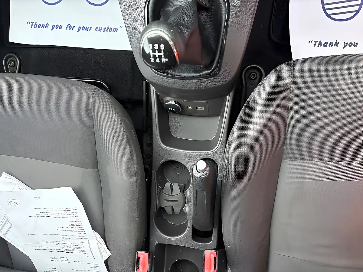 Used 2014 Ford Fiesta Studio Red - Interior and Exterior details 17