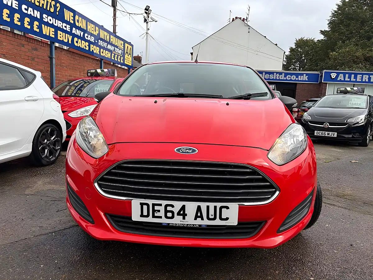 Used 2014 Ford Fiesta Studio Red - Interior and Exterior details 2