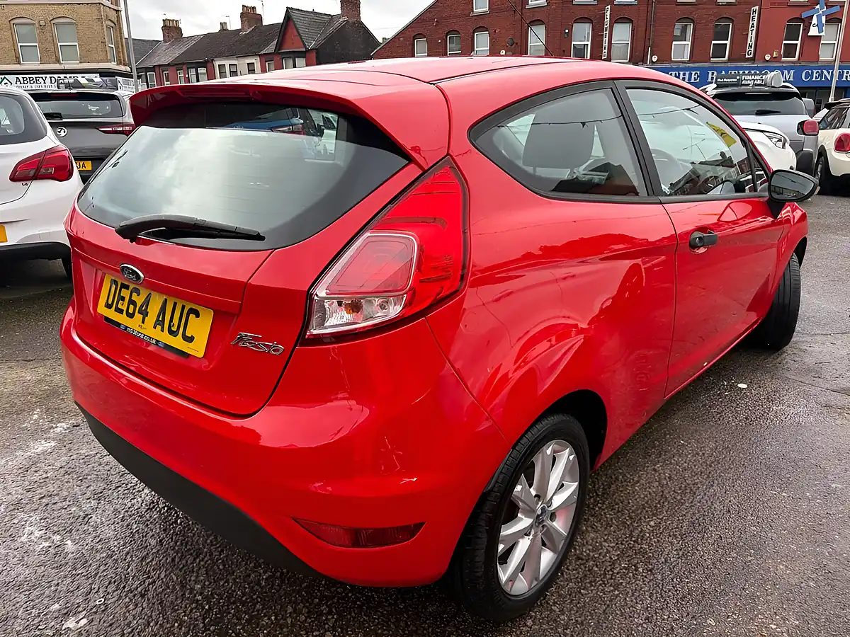 Used 2014 Ford Fiesta Studio Red - Interior and Exterior details 4