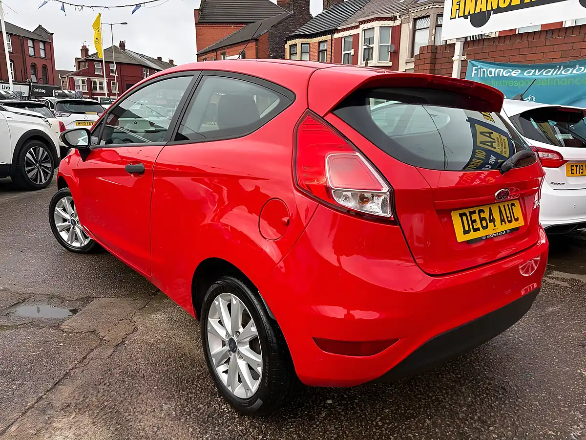 Used 2014 Ford Fiesta Studio Red - Interior and Exterior details 6