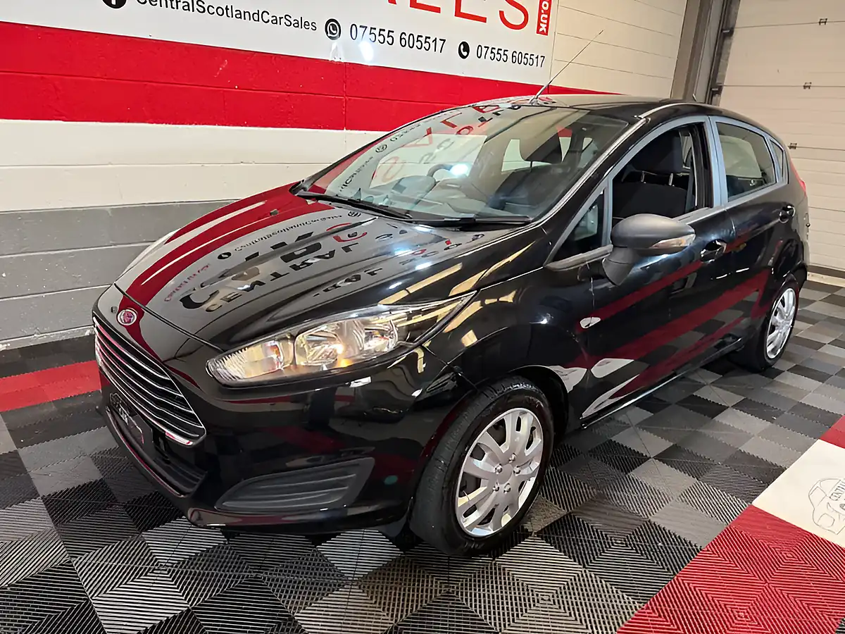 Used 2014 Ford Fiesta Style Black - Interior and Exterior details 8