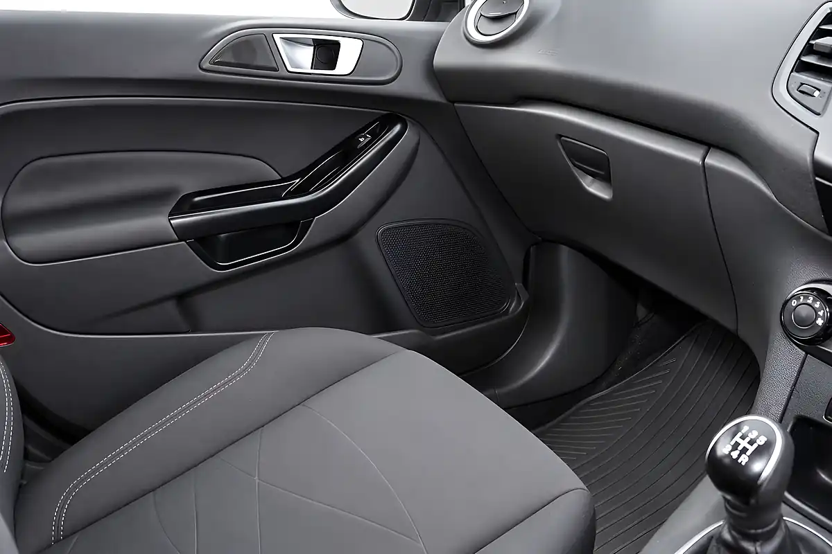 Used 2014 Ford Fiesta Style Blue - Interior and Exterior details 16