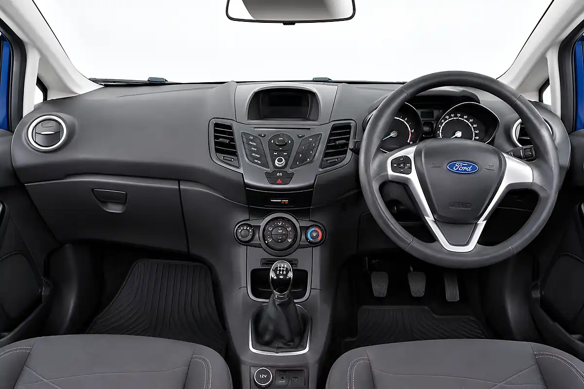 Used 2014 Ford Fiesta Style Blue - Interior and Exterior details 17