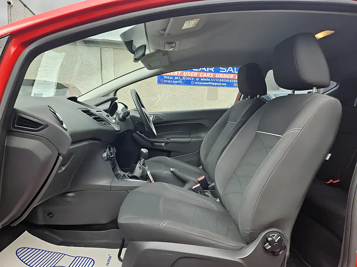 Used 2014 Ford Fiesta Style Red - Interior and Exterior details 11