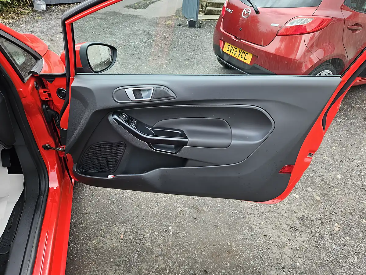 Used 2014 Ford Fiesta Style Red - Interior and Exterior details 17