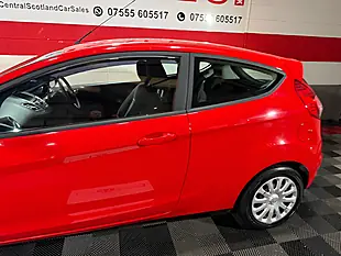 Used 2014 Ford Fiesta Style Red - Interior and Exterior details 3