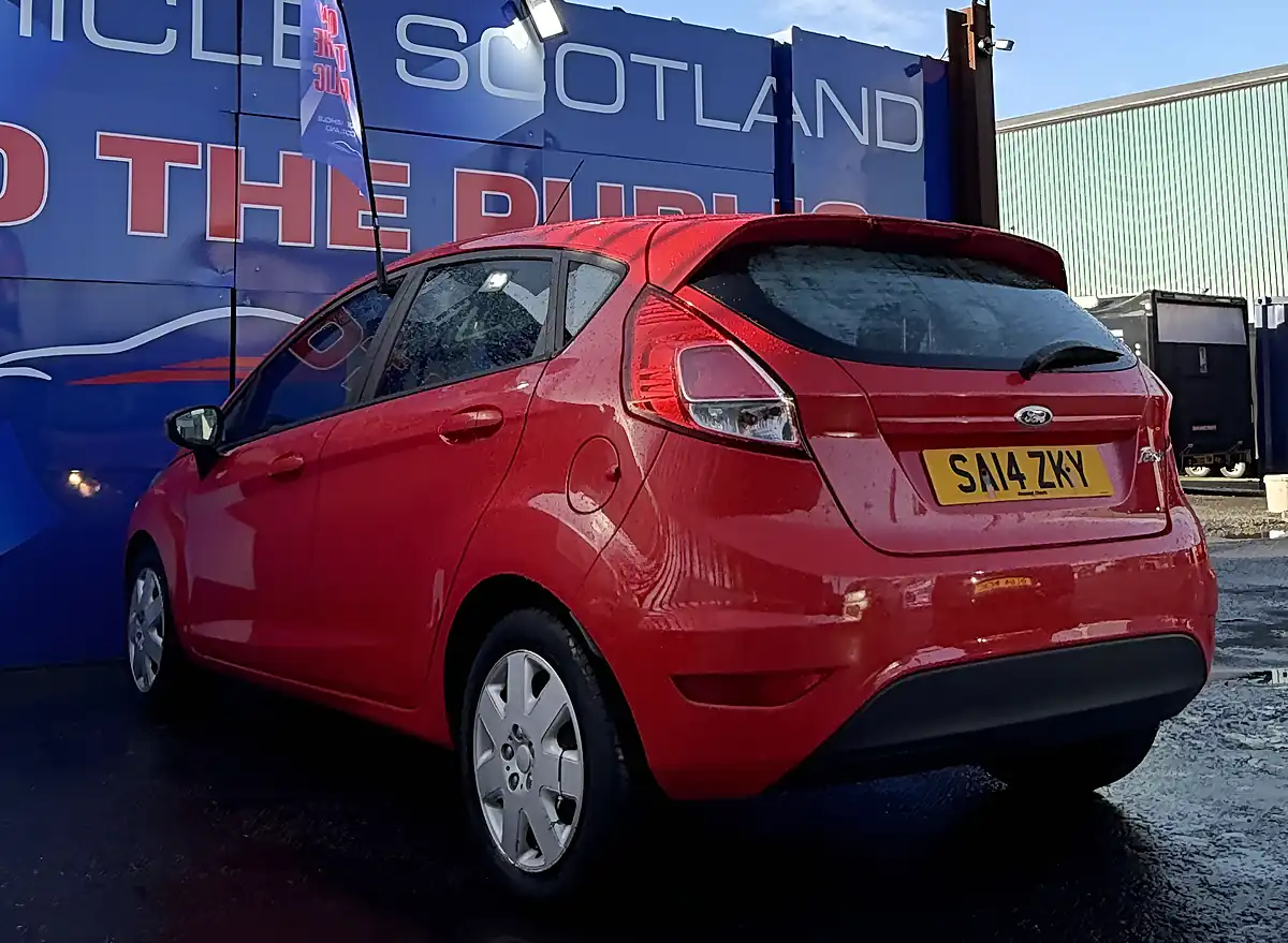 Used 2014 Ford Fiesta Style Red - Interior and Exterior details 13
