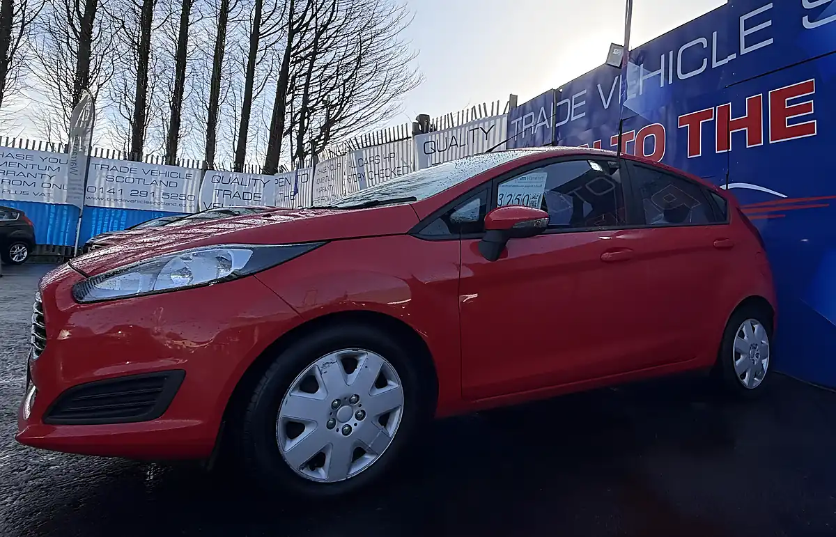 Used 2014 Ford Fiesta Style Red - Interior and Exterior details 2