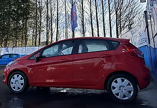 Used 2014 Ford Fiesta Style Red - Interior and Exterior details 3