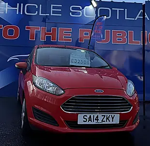 Used 2014 Ford Fiesta Style Red - Interior and Exterior details 4