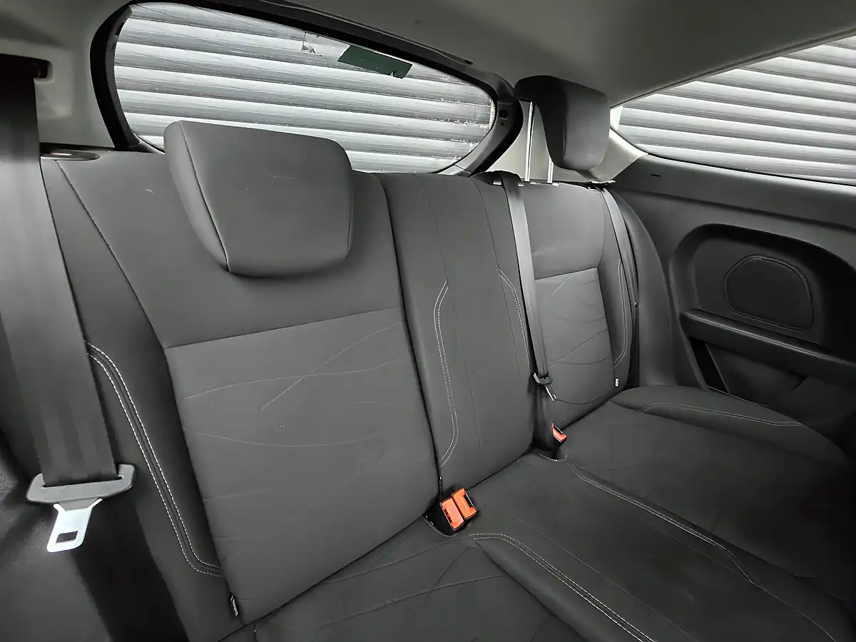 Used 2014 Ford Fiesta Style Silver - Interior and Exterior details 8