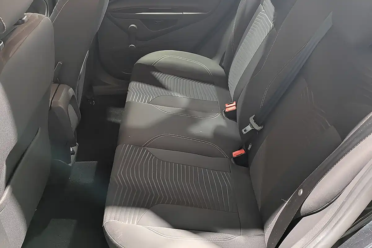Used 2014 Ford Fiesta Titanium Black - Interior and Exterior details 13