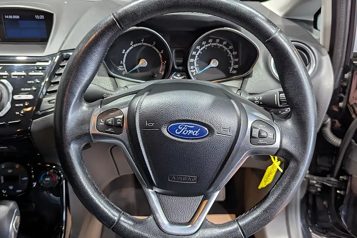 Used 2014 Ford Fiesta Titanium Black - Interior and Exterior details 16