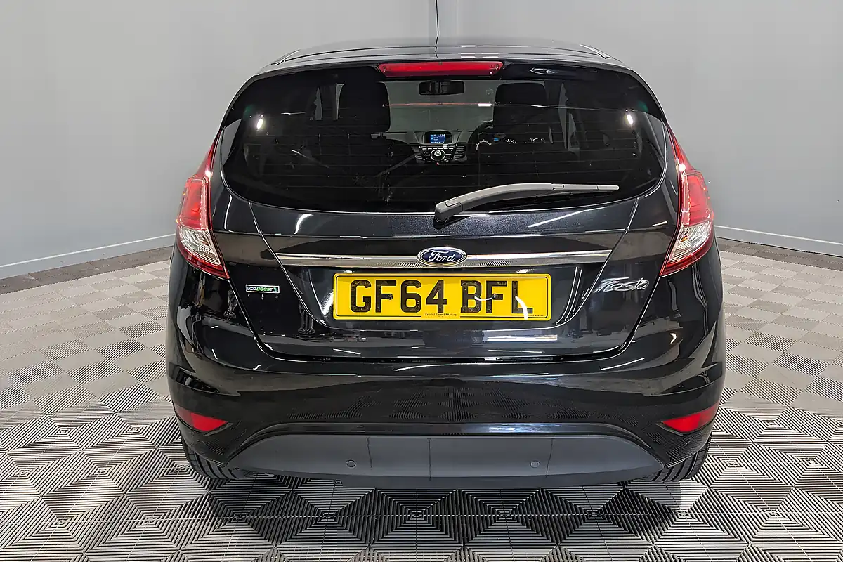 Used 2014 Ford Fiesta Titanium Black - Interior and Exterior details 9