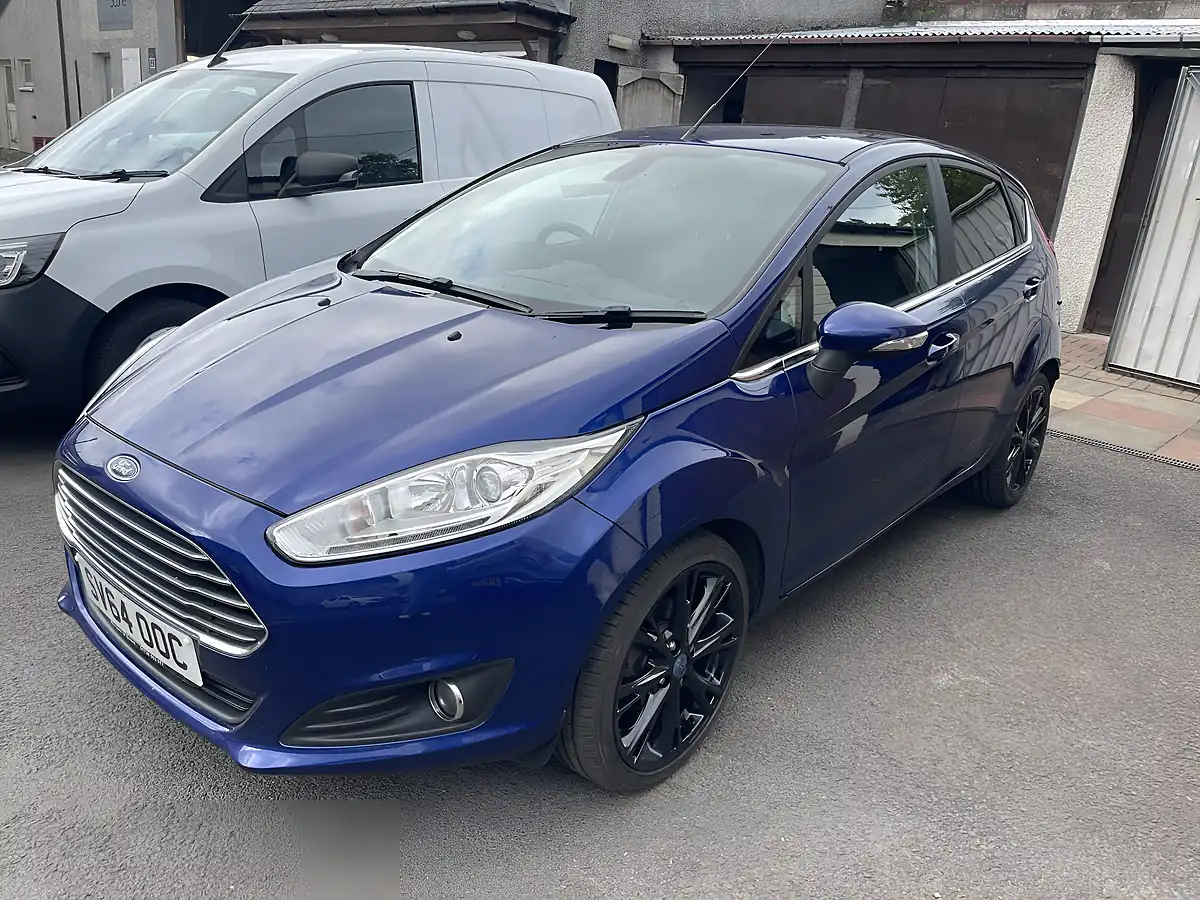 Used 2014 Ford Fiesta Titanium Blue - Interior and Exterior details 3