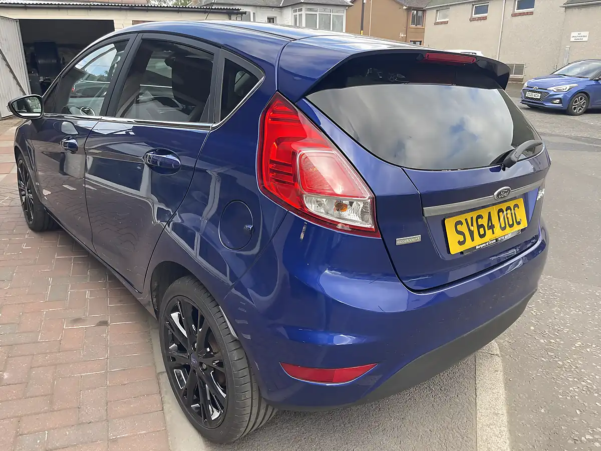 Used 2014 Ford Fiesta Titanium Blue - Interior and Exterior details 6