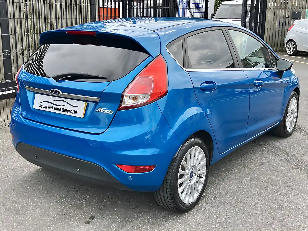 Used 2014 Ford Fiesta Titanium Blue - Interior and Exterior details 14