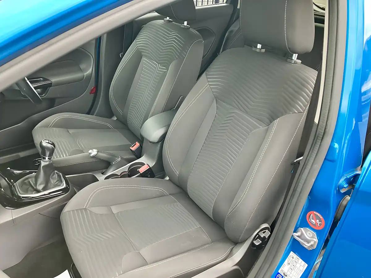 Used 2014 Ford Fiesta Titanium Blue - Interior and Exterior details 8