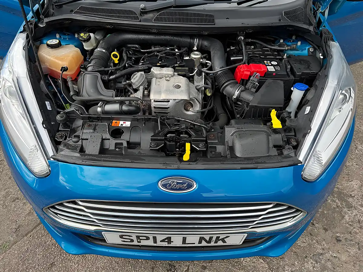 Used 2014 Ford Fiesta Titanium Blue - Interior and Exterior details 14